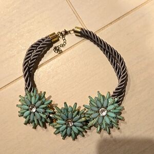 Statement necklace